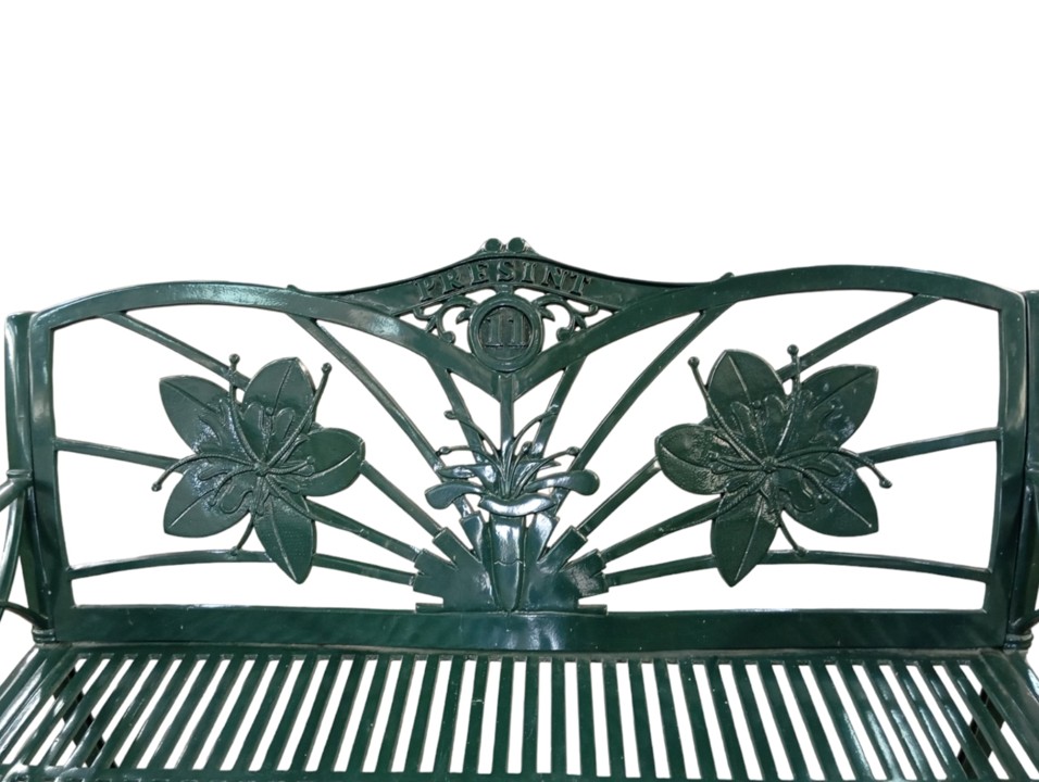 customize_bench_6